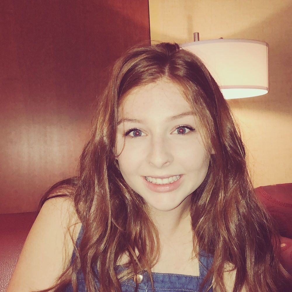 Meet your Posher, Avery